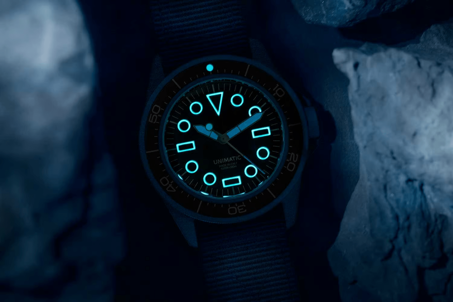 Đồng hồ Unimatic × Revolution U1 Milsub "Blue"