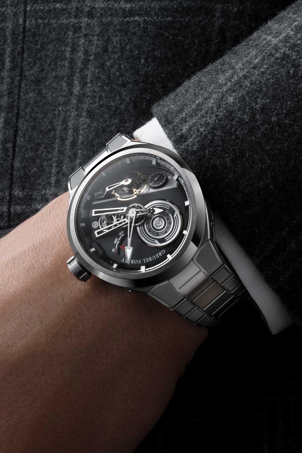 Greubel Forsey Balancier S² Limited Edition bằng Titanium