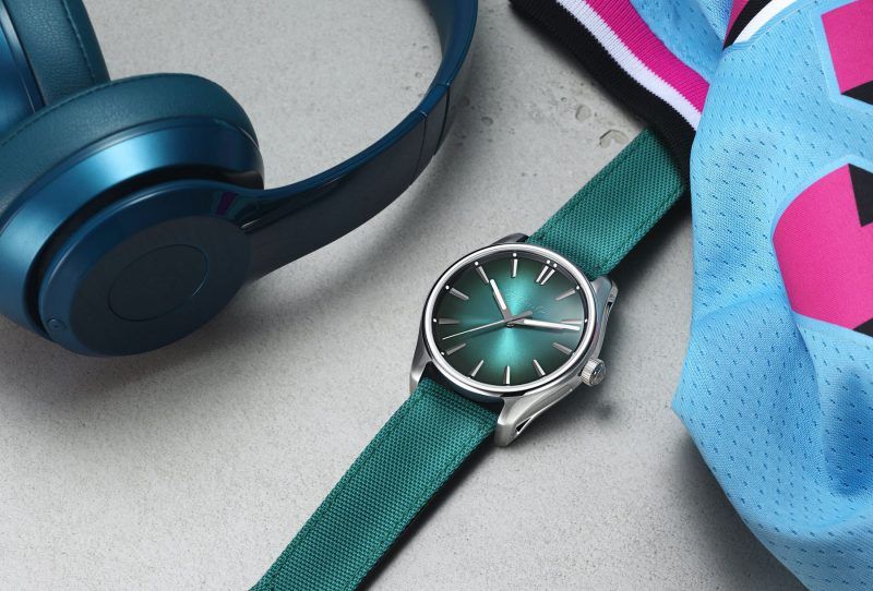 Kỳ Lân Luxury h moser cie pioneer centre seconds mega cool 3200 1214 3 800x542 1 Top các dòng đồng hồ nam thanh lịch nhất trong năm 2021
