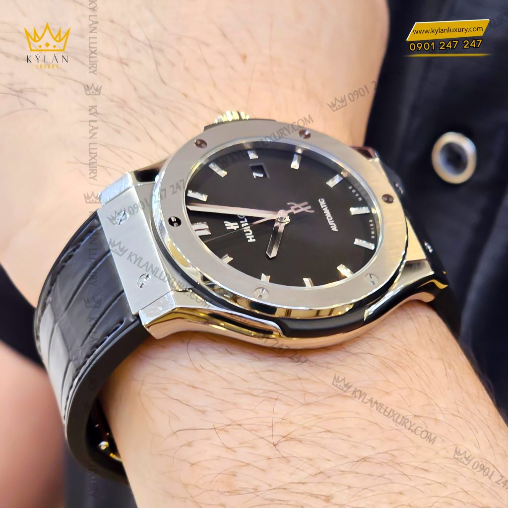 Kỳ Lân Luxury hublot classic fusion titanium 42mm da ca 11 Đồng hồ Hublot Classic Fusion Titanium 42mm da cá