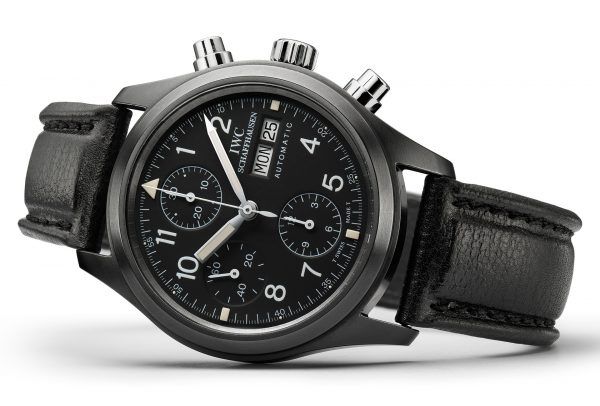 Kỳ Lân Luxury iwc pilot s watch chronograph edition tribute to 3705 600x406 1 Chiêm ngưỡng những dòng đồng hồ xuất hiện ở sự kiện Watches and Wonders 2021 (TIẾP)
