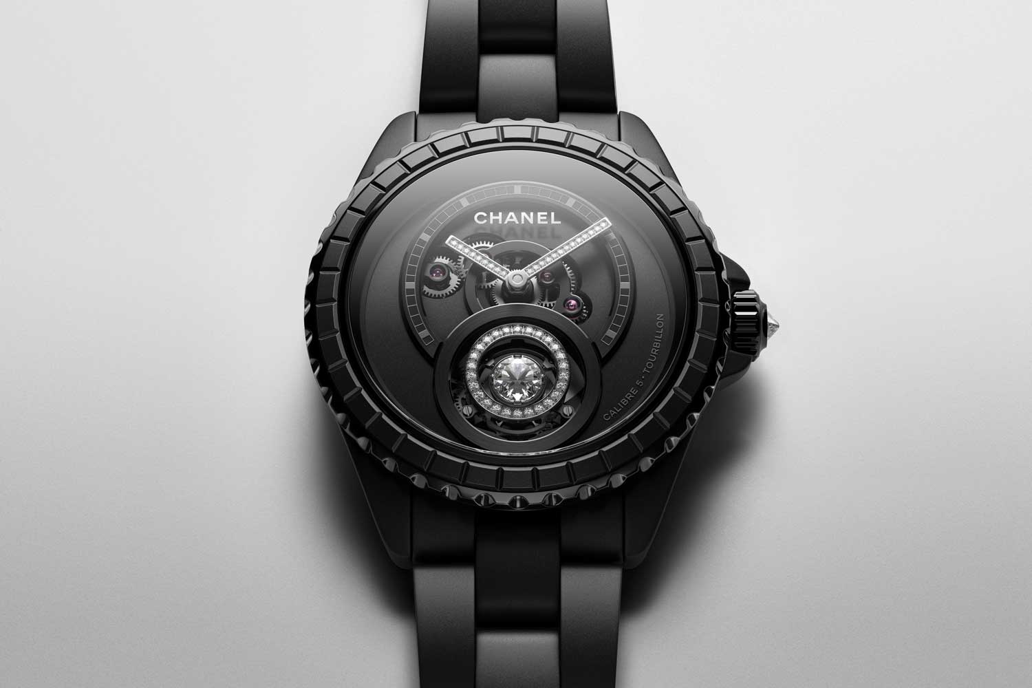 Đồng hồ Chanel Calibre 5 J12 Diamond Tourbillon
