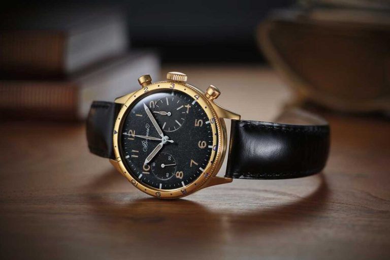 Kỳ Lân Luxury loai xx nr 1780 nam 1955 Đồng hồ Breguet Type XX, một lấy cảm hứng từ các mẫu quân sự