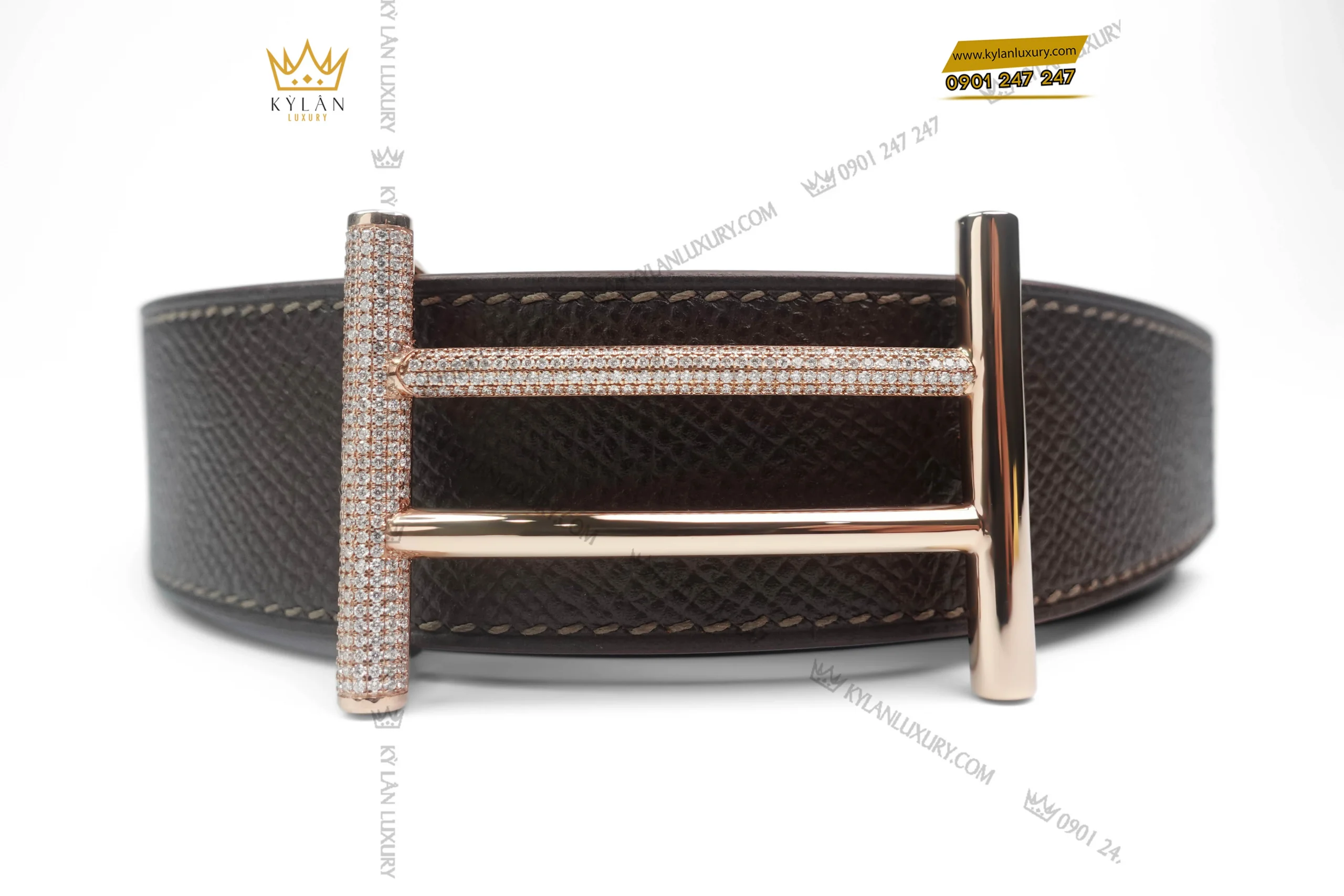 Kỳ Lân Luxury mat lung day nit hermes vang dinh kim cuong 1 1 scaled Mặt Thắt Lưng Chữ H Vàng Nguyên Khối 18k Au750 Đính Kim Cương