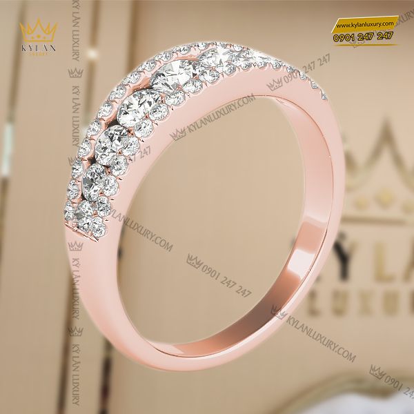 Kỳ Lân Luxury nhan kim cuong triple row rose gold 4 Nhẫn Kim Cương Triple Row Rose Gold