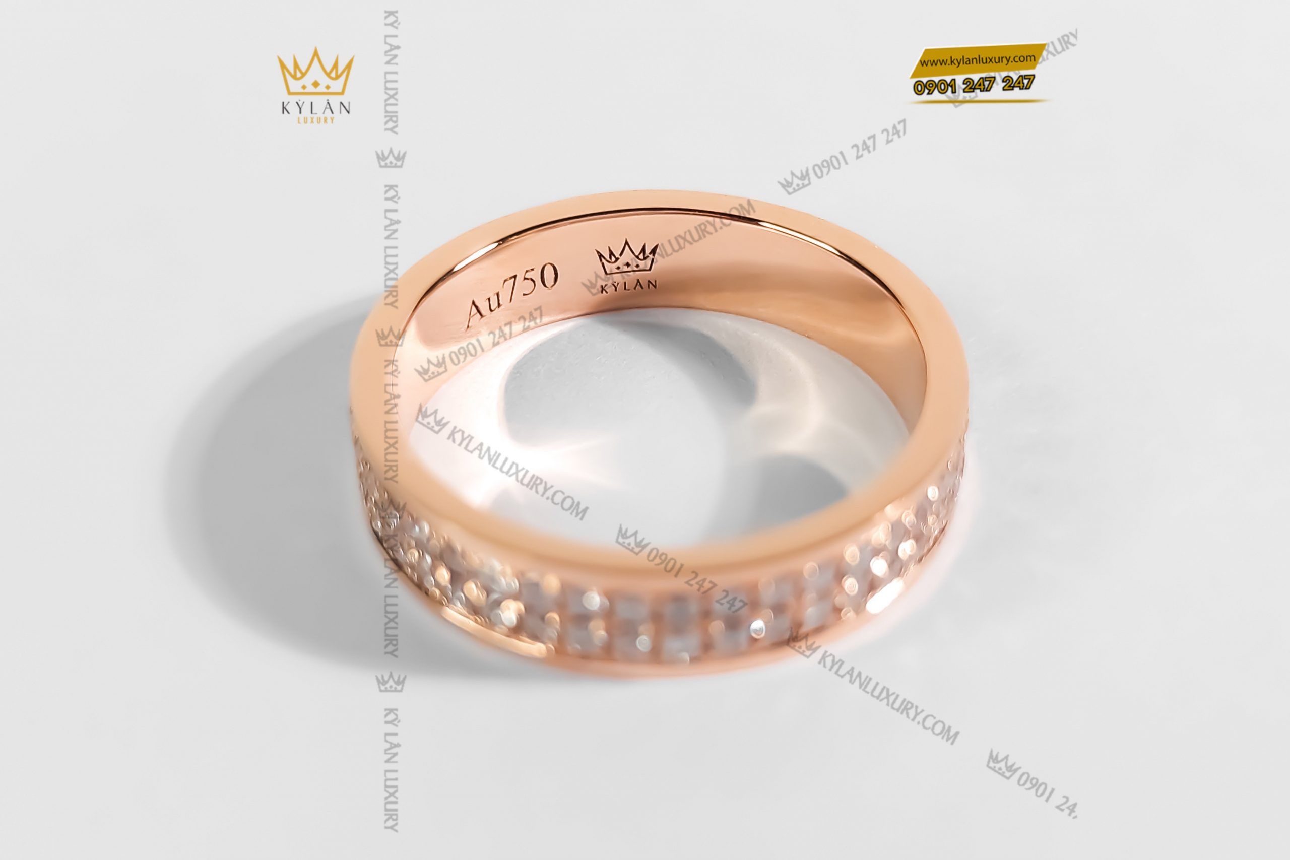 Kỳ Lân Luxury nhan nu vang nguyen khoi 18k au750 dinh kim cuong 10 scaled Nhẫn nữ vàng nguyên khối 18k Au750 đính 2 hàng kim cương