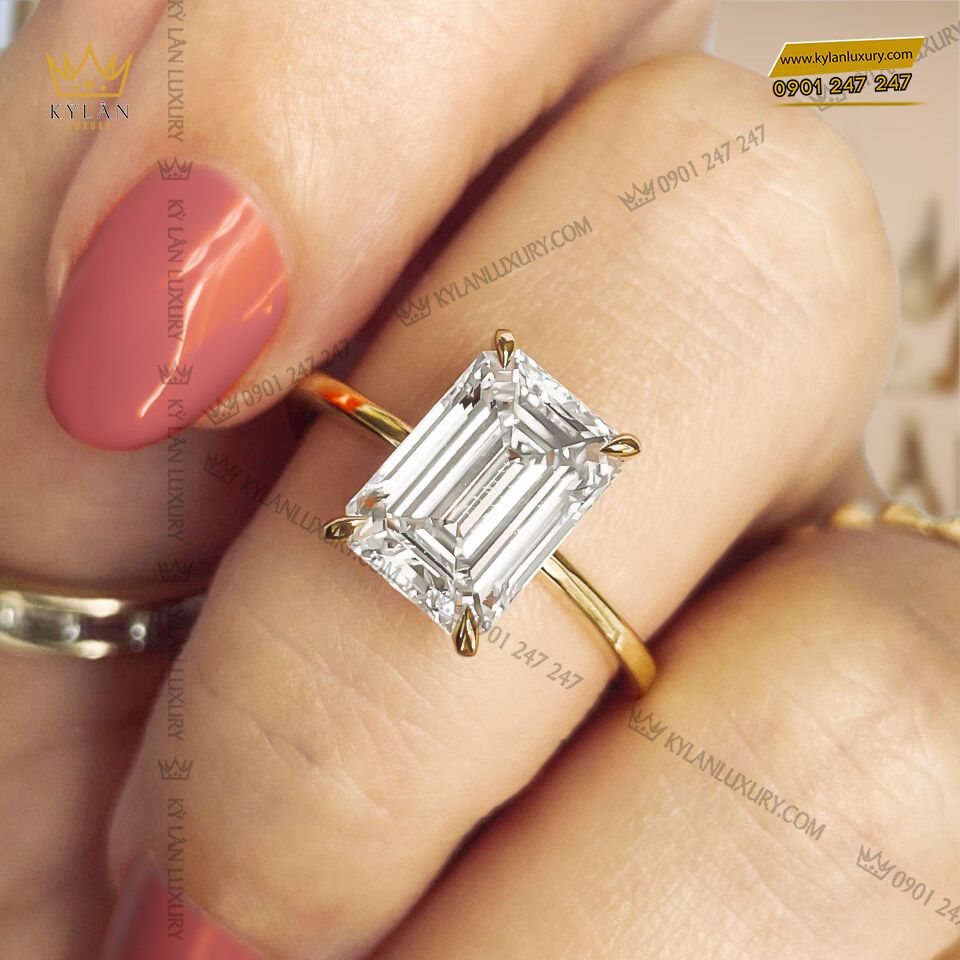 Kỳ Lân Luxury nhan vang nguyen khoi 18k dinh kim cuong emerald 1 Nhẫn vàng nguyên khối 18k đính kim cương emerald