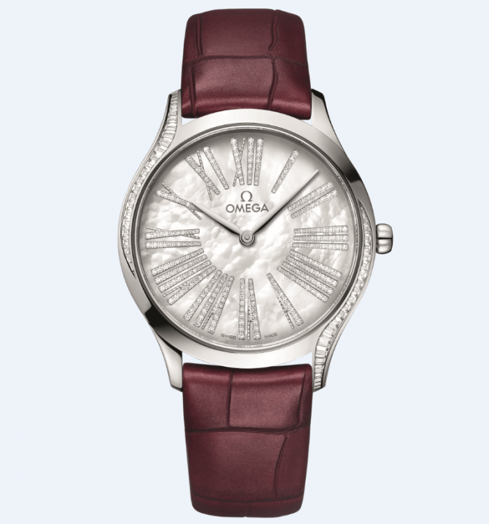 Kỳ Lân Luxury omega min 1 700x750 1 TOP các dòng đồng hồ nữ sử dụng chất liệu vàng cao cấp bậc nhất hiện nay