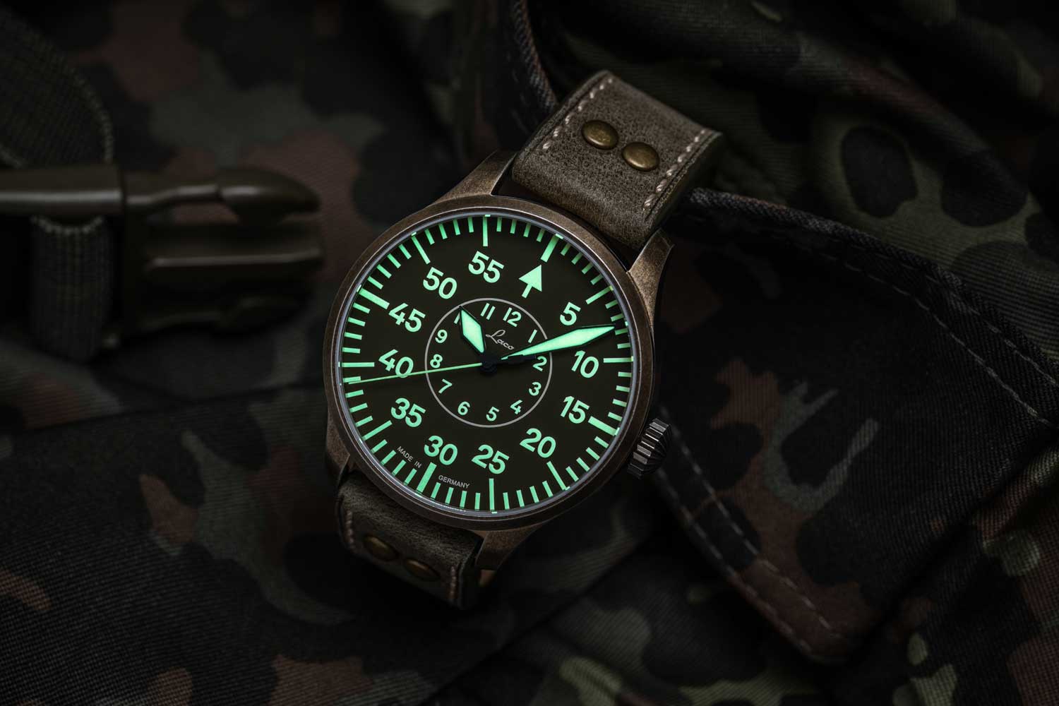 Phiên bản giới hạn Pilot Olive Green của Laco