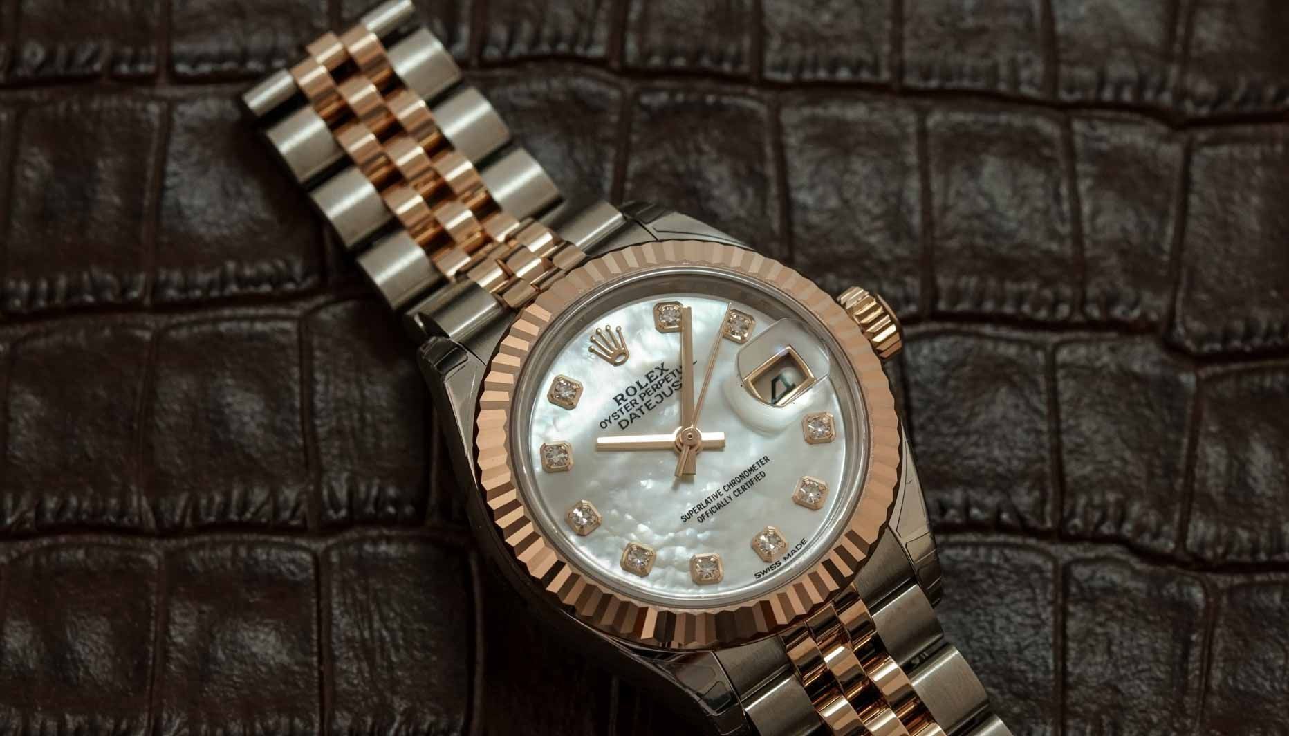 Kỳ Lân Luxury rolex 2 jpg 2 07811f77 0815 4700 b6ac 6d5b1ca7d130 Giới thiệu đồng hồ Rolex DateJust 278381RBR 31mm Sundust Dial