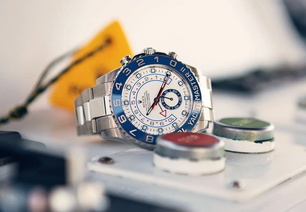 Kỳ Lân Luxury screen shot 2021 04 23 at 12 4 Hướng dẫn cách chọn đồng hồ Rolex Yacht – Master II dành cho nam giới (PHẦN 2)
