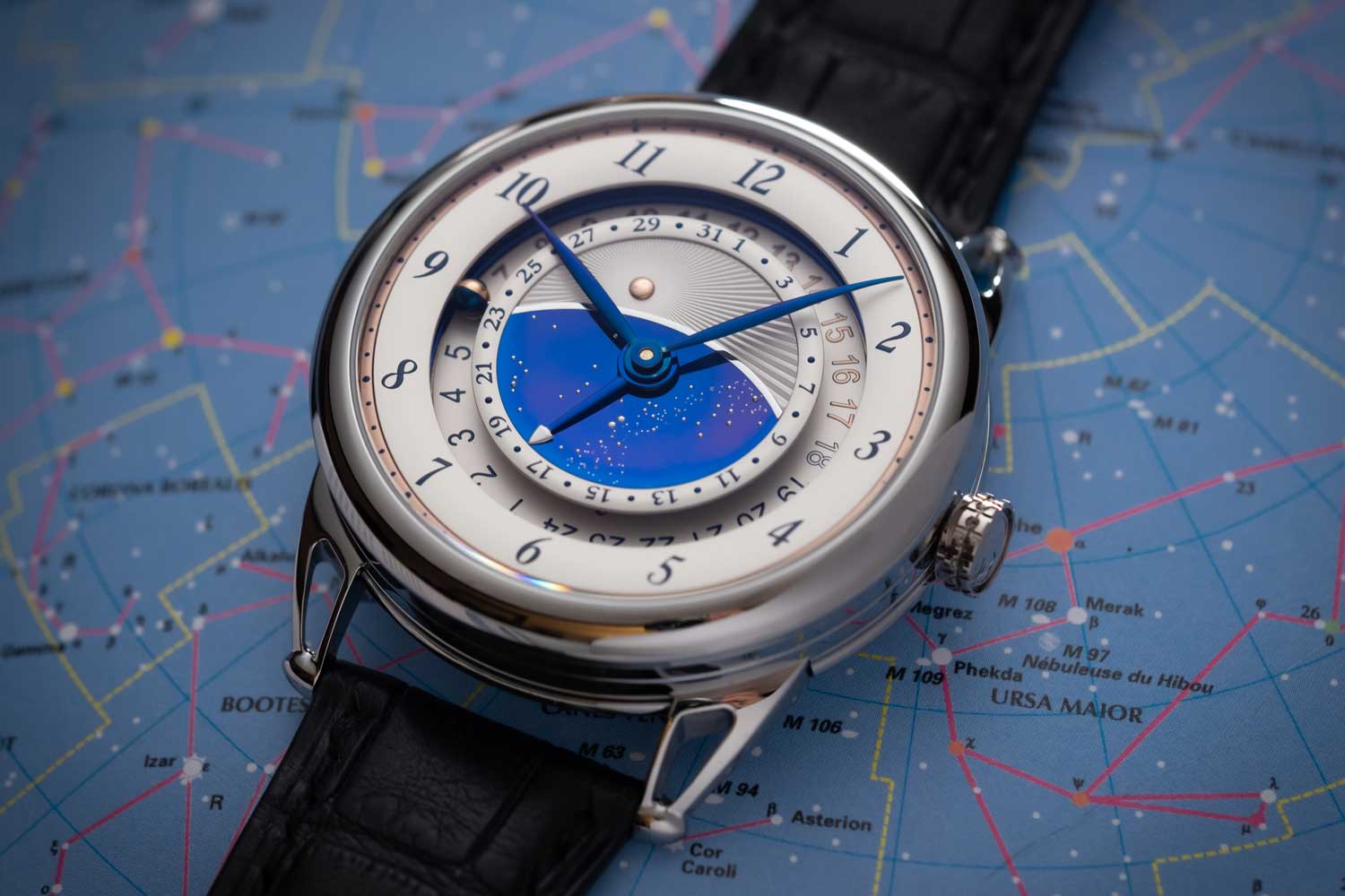Siêu phẩm đồng hồ DB25GMT Starry Varius của De Bethune