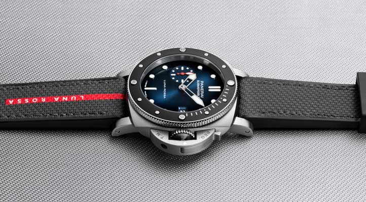 Kỳ Lân Luxury submersible luna rossa pam1565 Đồng hồ Panerai Submersible QuarantaQuattro Luna Rossa