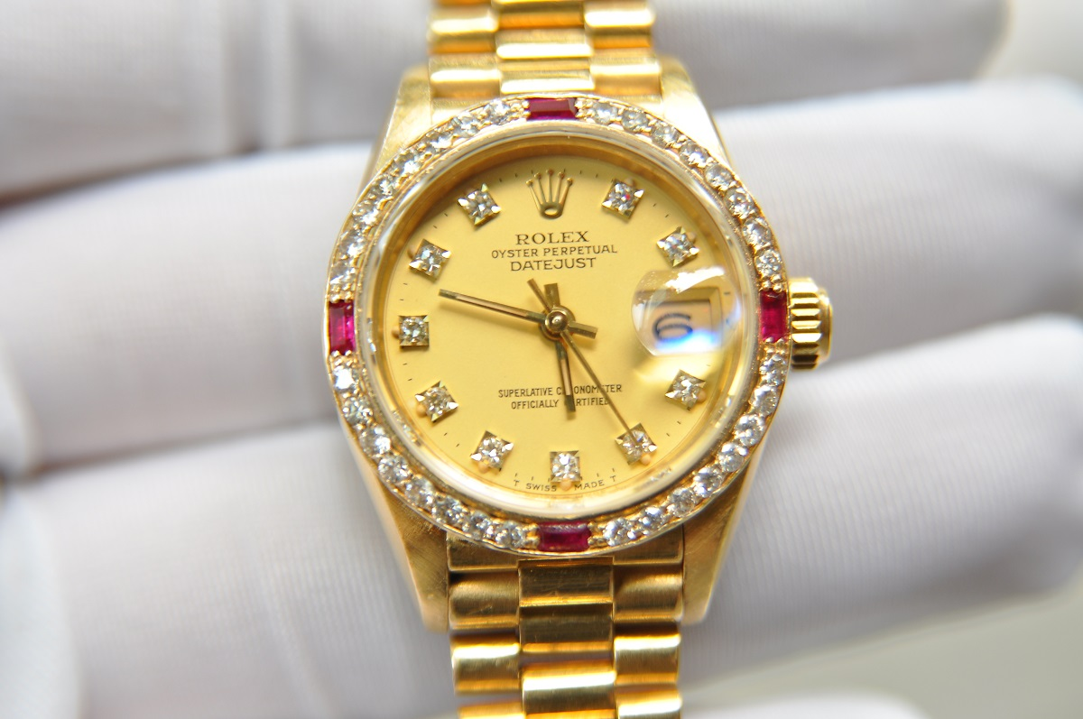 Kỳ Lân Luxury top 10 dong ho rolex dep Đồng hồ lên cót tay - Sự lựa chọn của những tay chơi đồng hồ đích thực