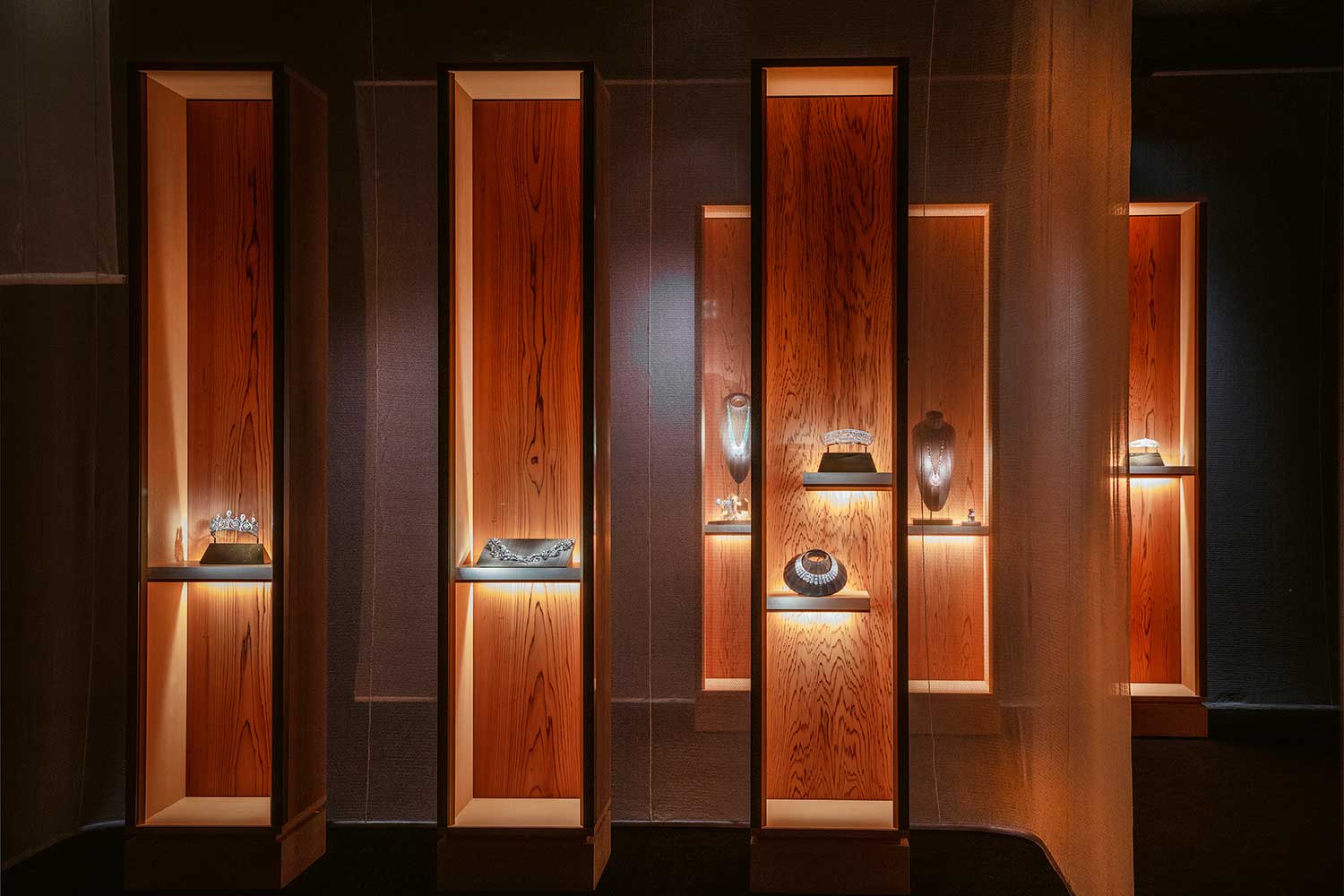 Kỳ Lân Luxury trie n la m cartier crystallization of time ta i seoul5 Triển lãm Cartier “Crystallization of Time” tại Seoul