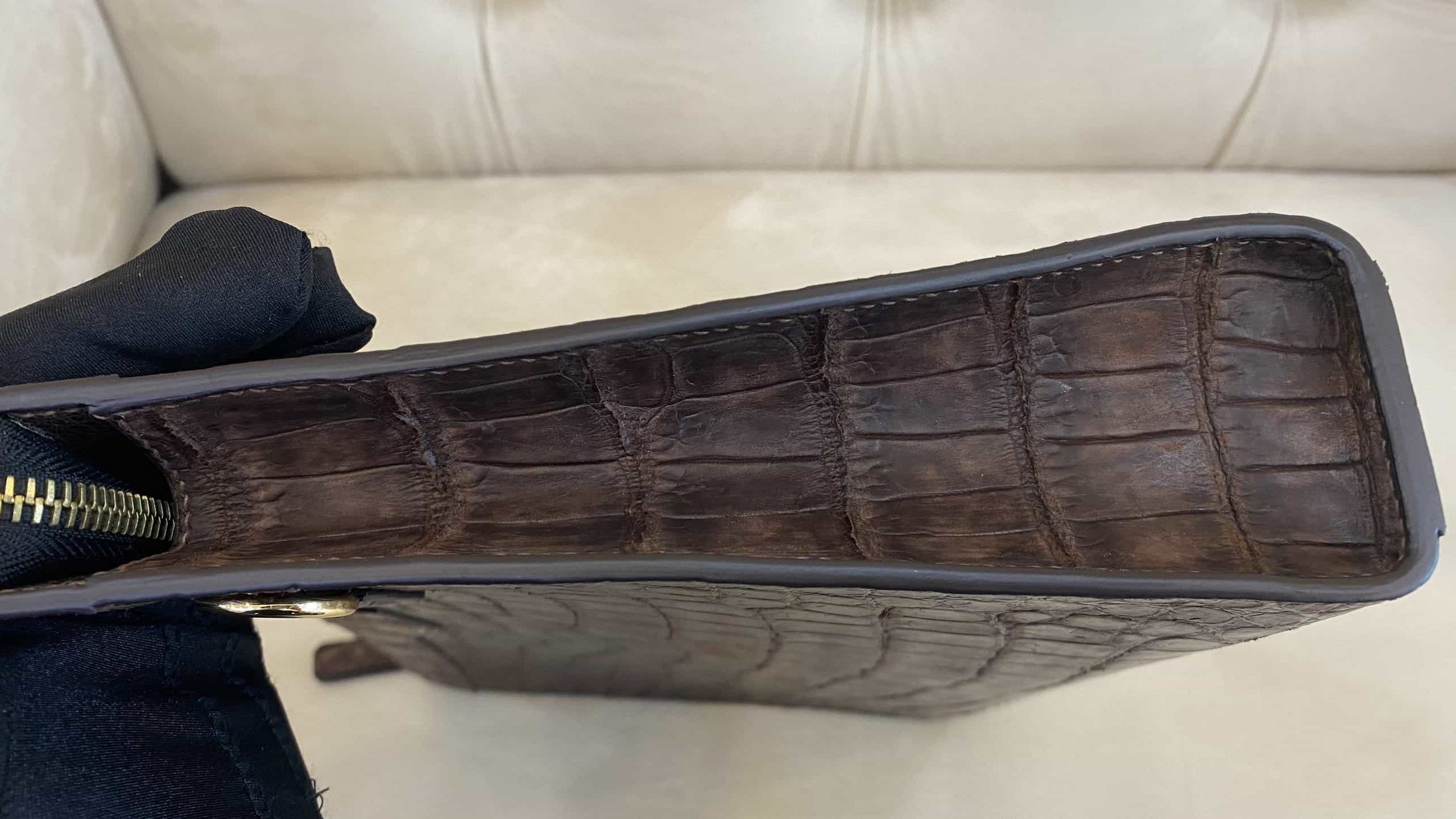Kỳ Lân Luxury tu i cluth ca sa u limited 21 scaled Túi Cluth Da Cá Limited