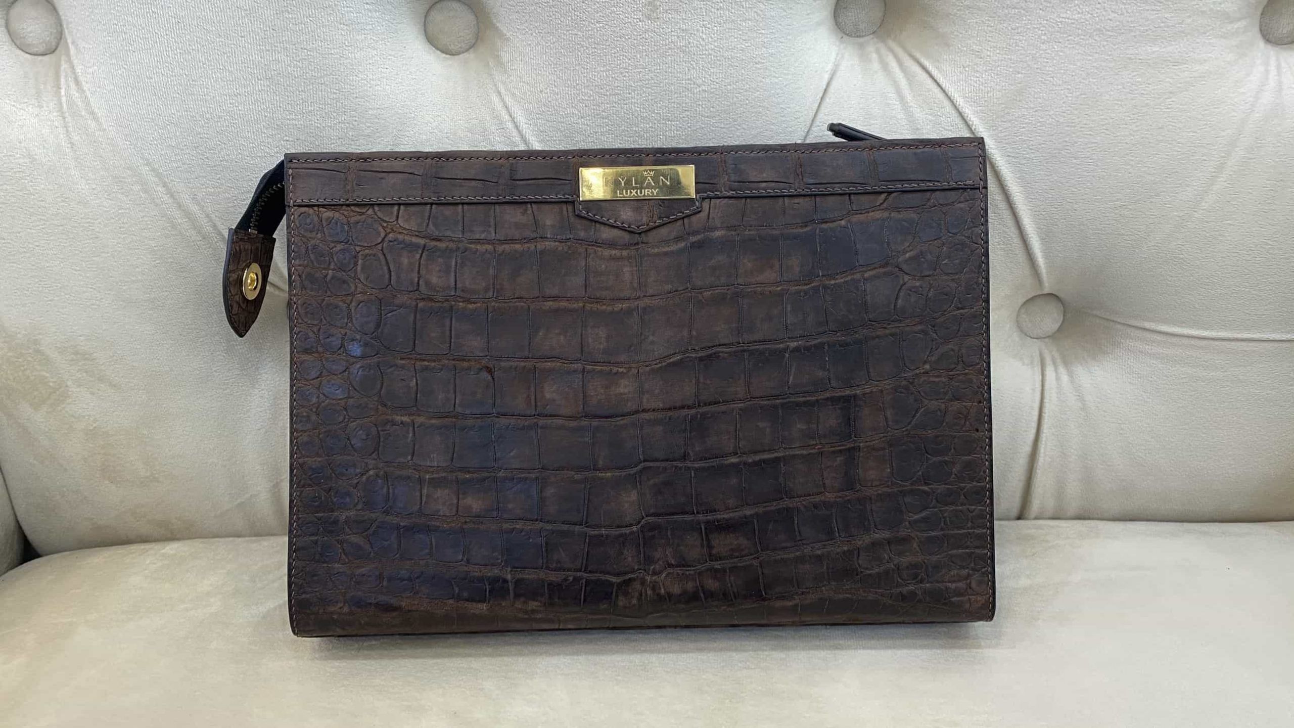 Kỳ Lân Luxury tu i cluth ca sa u limited 9 scaled Túi Cluth Da Cá Limited