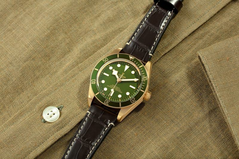 Kỳ Lân Luxury tudor black bay fifty eight 18k m79018v 0001 7 800x533 1 Top những mẫu đồng hồ thể thao tuyệt vời được ra mắt năm 2021(2)