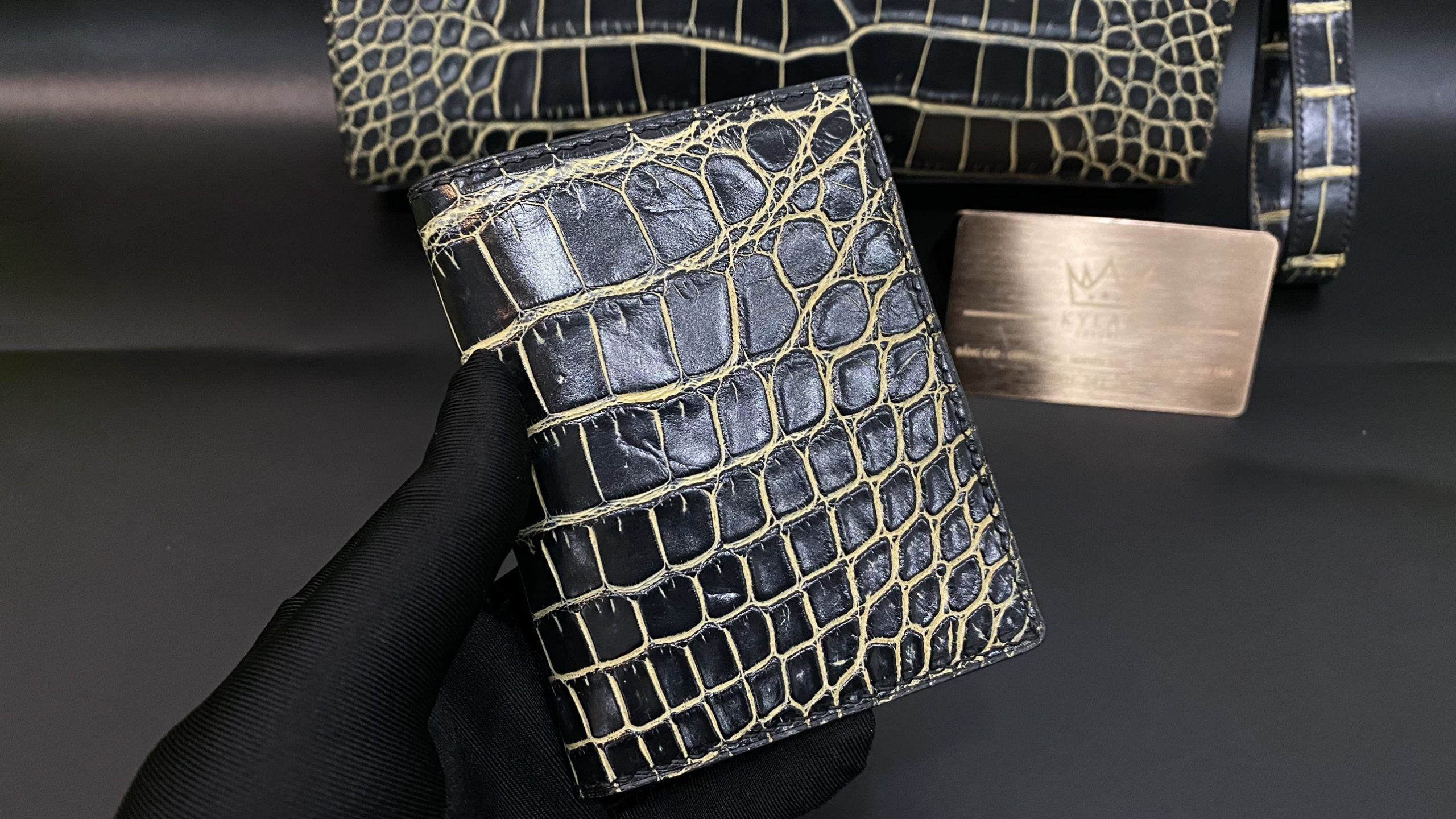 Kỳ Lân Luxury tui clutch alligator dark green 3 scaled Túi Clutch Alligator Dark Green