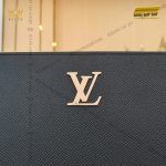 Túi Clutch da epsom logo LV