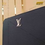 Túi Clutch da epsom logo LV