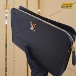Túi Clutch da epsom logo LV