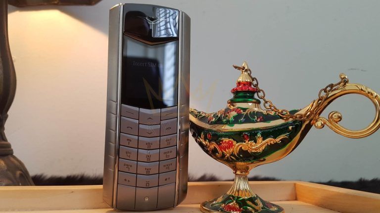 Kỳ Lân Luxury vertu ascent doi dau nhu moi hoan hao 2 1 Vertu Ascent đẳng cấp của điện thoại bàn phím hạng sang