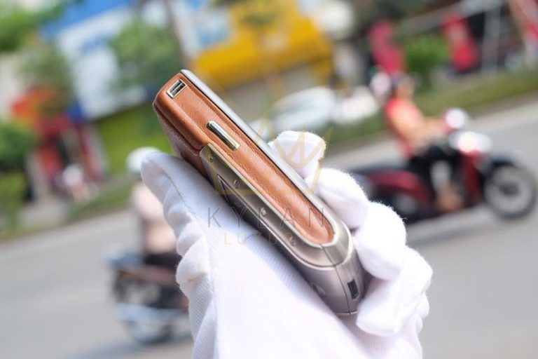 Kỳ Lân Luxury vertu ascent ti chiec may vertu doi dau co gi dac biet 2 93f38449 70a8 40db 9a17 292833008b27 3 Vertu Ascent Ti chiếc máy Vertu đời đầu có gì đặc biệt