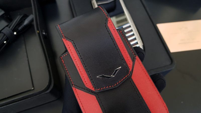 Kỳ Lân Luxury vertu ascent ti ferrari limited red 6 1 Vertu Ascent Ti Ferrari Limited Red