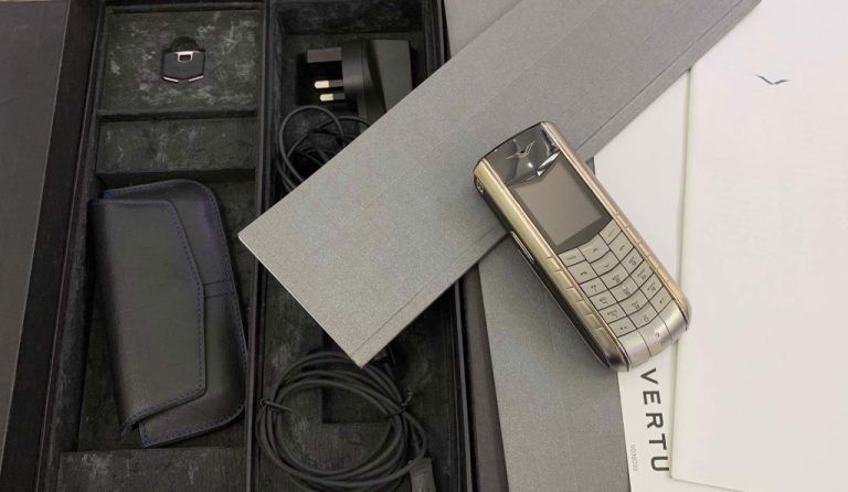 Kỳ Lân Luxury vertu ascent va su dang cap ton tao ben trong 2 Vertu Ascent và sự đẳng cấp tồn tại bên trong