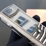 Kỳ Lân Luxury vertu ascent x ferrari limited 25 d80b5a7f 9e05 4ffb 99c9 d382b87f3822 1 Vertu Ascent Ti Ferrari Limited