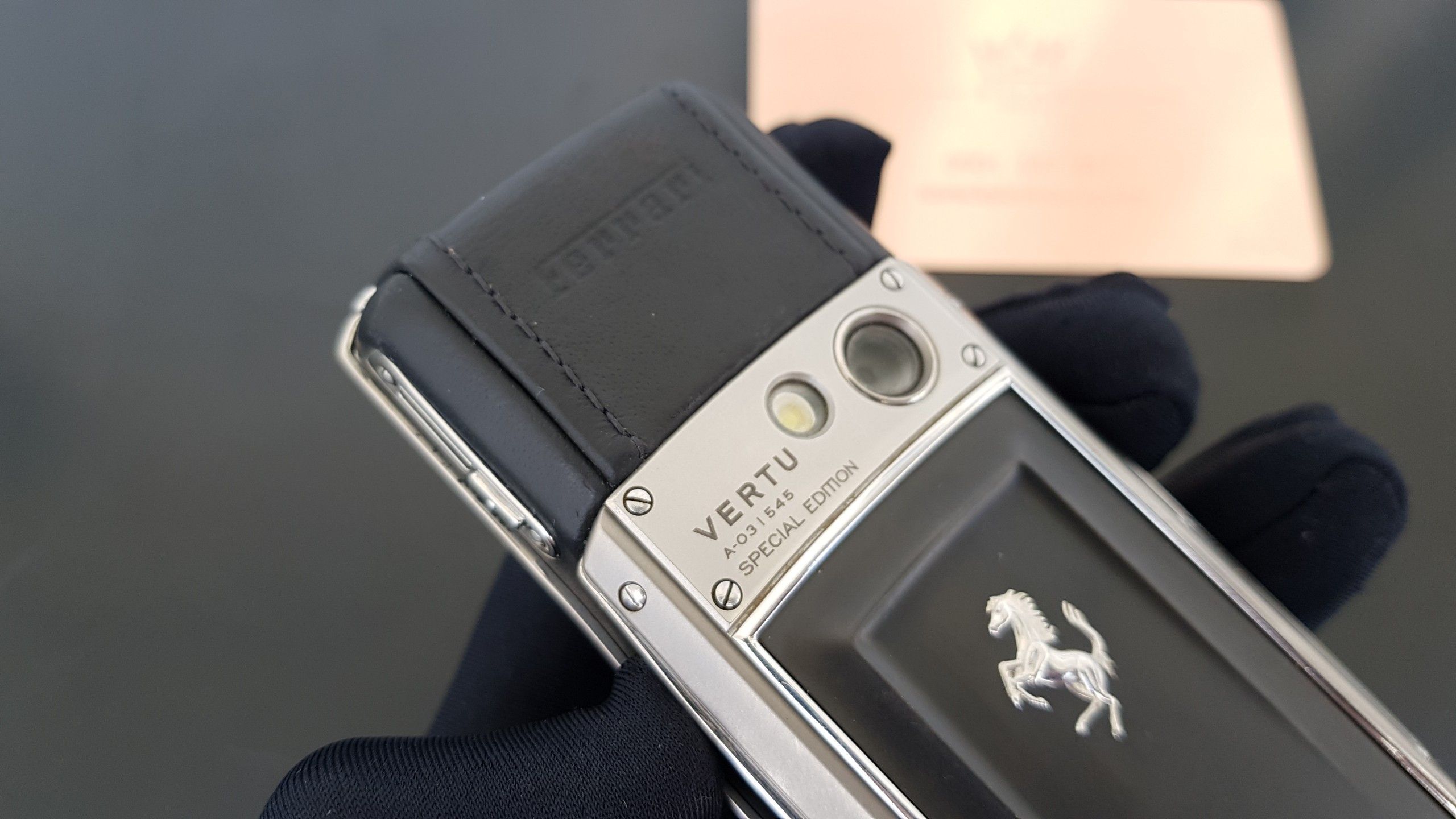 Kỳ Lân Luxury vertu ascent x ferrari limited 3 fa459ce4 b6e4 44a6 8327 a67705928e54 Vertu Ascent Ti Ferrari Limited