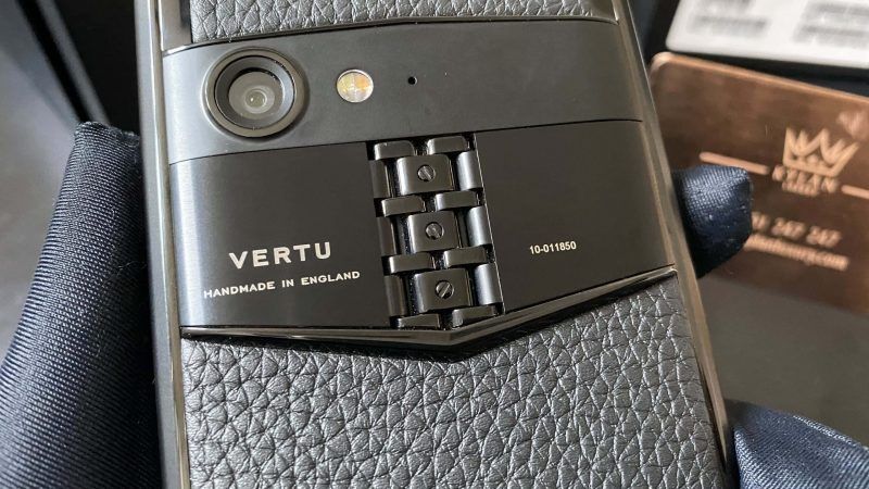 Kỳ Lân Luxury vertu aster p black new 30 jpeg scaled 1 Vertu Aster P Black New