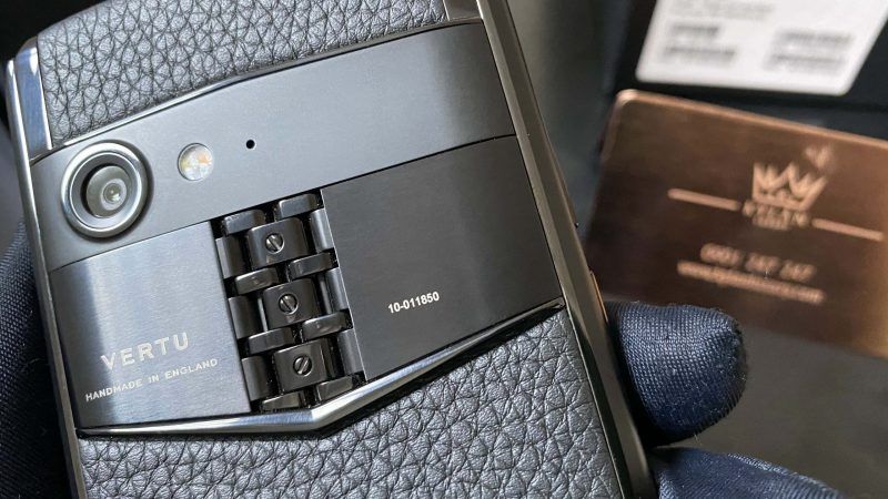 Kỳ Lân Luxury vertu aster p black new 31 jpeg scaled 1 Vertu Aster P Black New