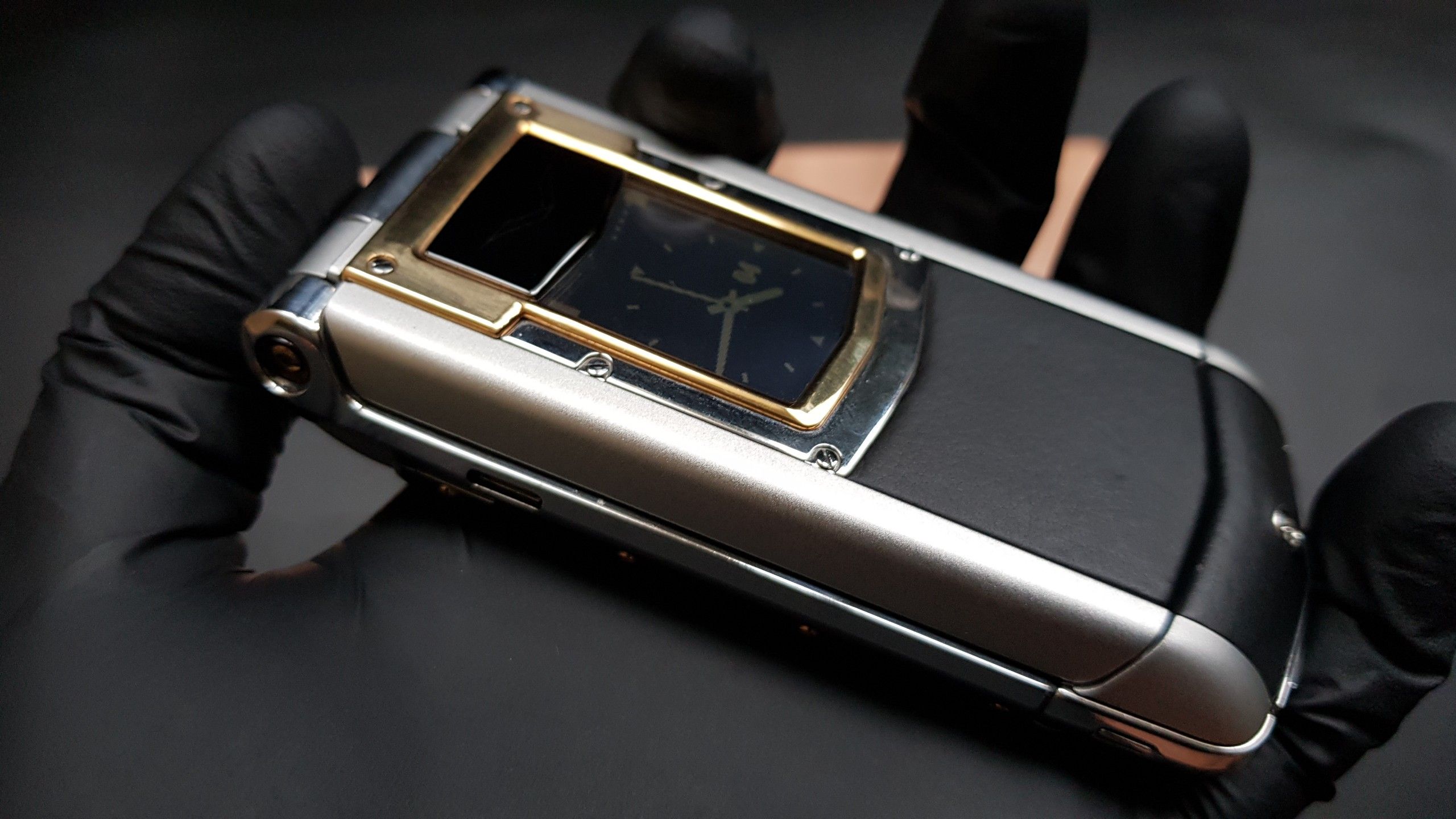Kỳ Lân Luxury vertu ayxta black diem vang 29 Vertu Ayxta Black điểm vàng