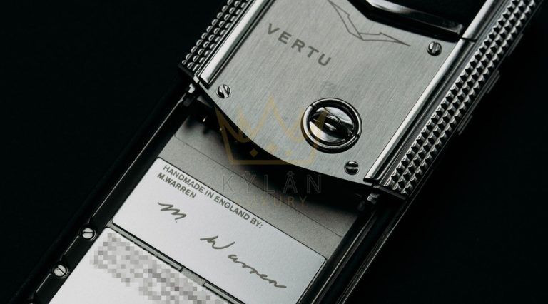 Kỳ Lân Luxury vertu duoc trung quoc mua lai nhu the nao Vertu được Trung Quốc mua lại như thế nào