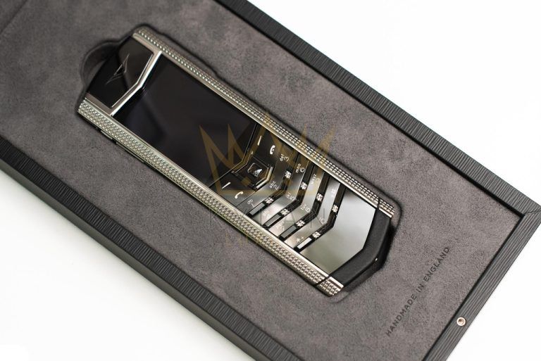 Kỳ Lân Luxury vertu no 128 trieu bang anh va ngung san xuat dien thoai hang sang 1 69645a75 bf34 4c88 a085 32ff8b4efc19 Vertu nợ 128 triệu bảng Anh và ngừng sản xuất điện thoại hạng sang