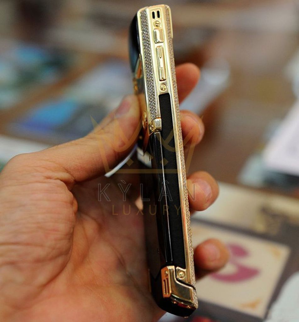 Kỳ Lân Luxury vertu signature diamond sieu pham gia 200 000 usd 1 2 Vertu Signature Diamond siêu phẩm giá 200.000 USD