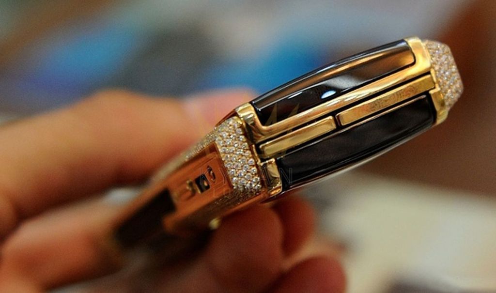 Kỳ Lân Luxury vertu signature diamond sieu pham gia 200 000 usd 7 2 Vertu Signature Diamond siêu phẩm giá 200.000 USD