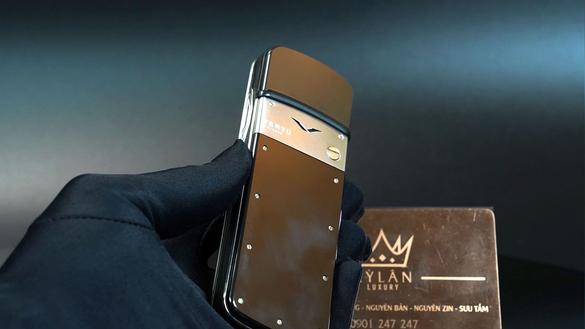 Kỳ Lân Luxury vertu signature m steel 10 Vertu Signature M steel