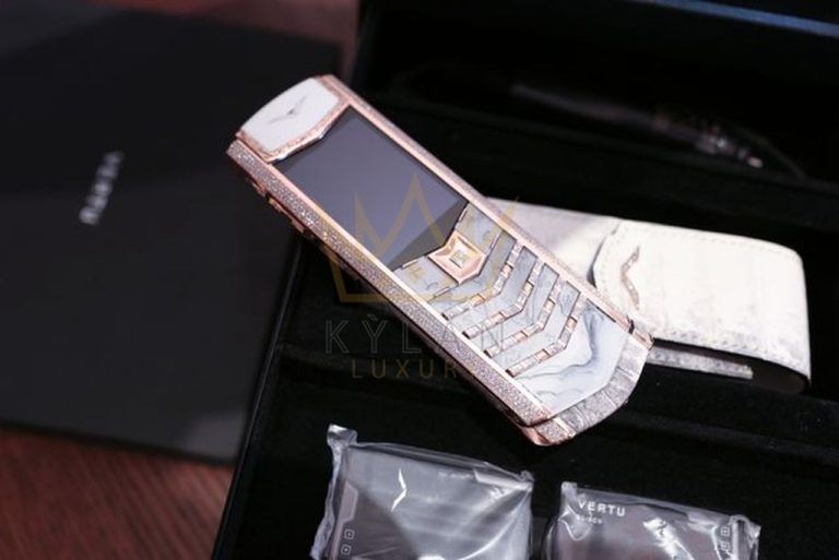 Kỳ Lân Luxury vertu signature s bespoke edition den tu chau au 2 Bộ đôi Vertu Signature S Bespoke Edition đến từ Châu Âu