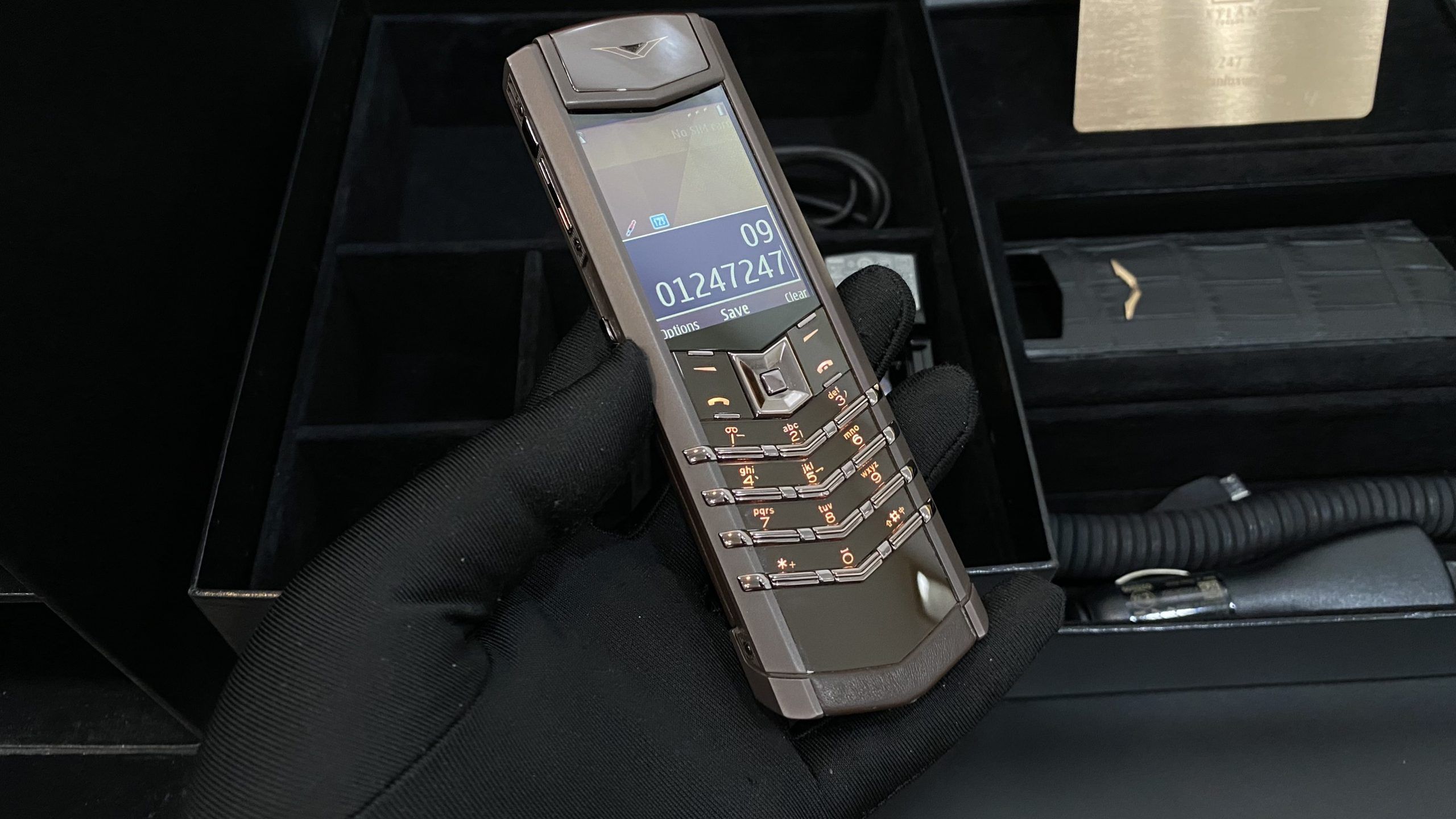 Kỳ Lân Luxury vertu signature s brown full box 11 1 scaled Vertu Signature S Brown Full Box