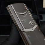 Kỳ Lân Luxury vertu signature s brown full box 7 1 scaled 1 Vertu Signature S Brown Full Box