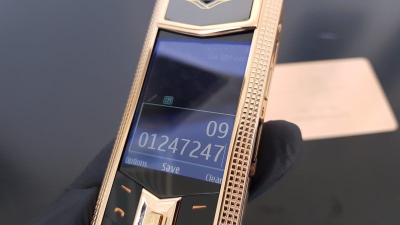 Kỳ Lân Luxury vertu signature s cloud de paris 27 ab3b7171 3743 42b7 9fe7 8a7180f4e9d3 1 Vertu Signature S Clous De Paris