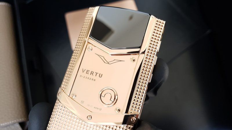 Vertu Signature S Clous De Paris Gold Mix Diamond