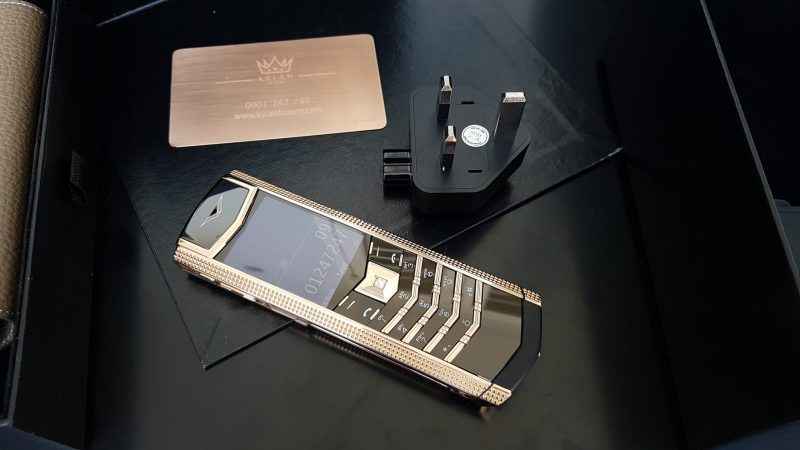 Vertu Signature S Clous De Paris Gold Mix Diamond