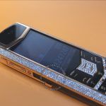 Kỳ Lân Luxury vertu signature s full gold diamond 10 1a8a4f2e 78c1 4358 b961 65c2ac02ba58 2 1 Vertu Signature S Gold Diamond