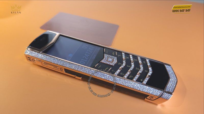 Kỳ Lân Luxury vertu signature s full gold diamond 6 4077f811 0640 47f9 bee3 e6620489e2c3 2 1 Vertu Signature S Gold Diamond