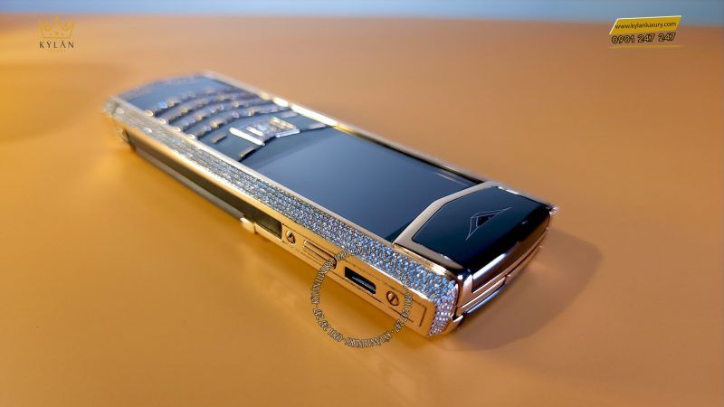 Kỳ Lân Luxury vertu signature s full gold diamond 9 cc74ae1e 3b5d 4fe4 9ed8 b91ef8ac2232 2 1 Vertu Signature S Gold Diamond