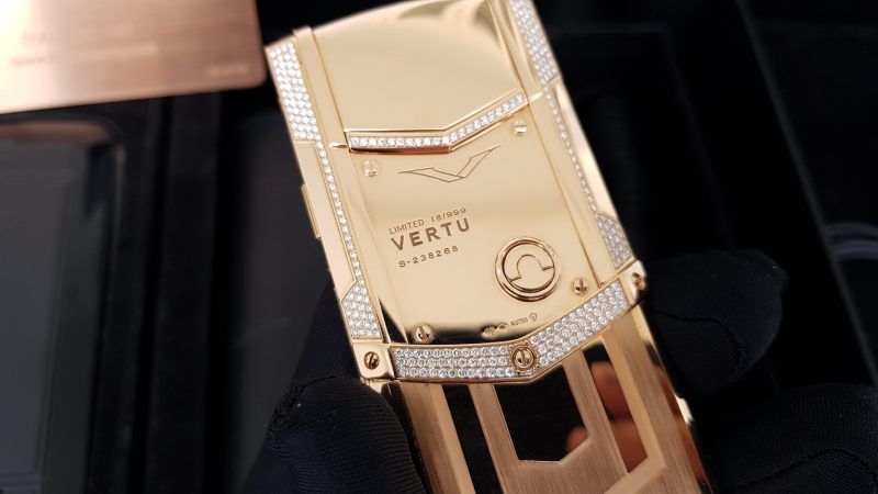 Vertu Signature S Full Gold Diamond Full Ziczac